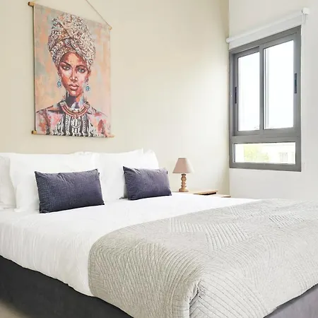 Apartament Phaedrus Living Ledras Residences 201 *