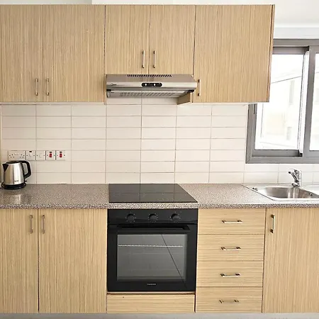 Apartament Phaedrus Living Ledras Residences 201